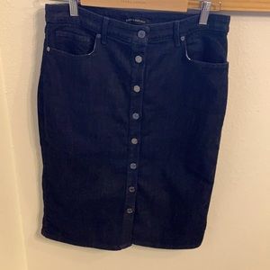 Banana Republic size 4 petite denim skirt